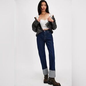 Levi’s 501 ‘90s Cuffed Selvedge Jeans